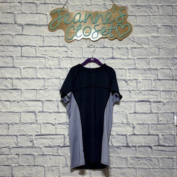 Patagonia MicroSwell Rashguard Women's M color NEO Navy - Picture 3 of 14